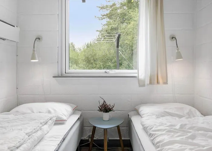 0167-romo-julianehab-12 * Kongsmark